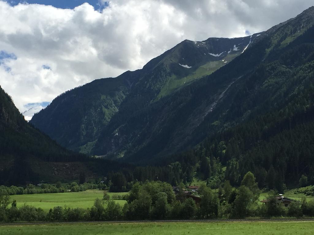 Gästehaus Waldrose Neukirchen am Großvenediger Zimmer foto